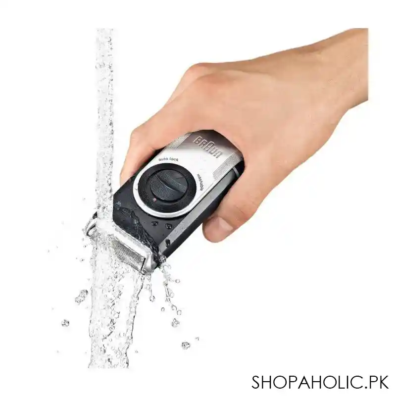 braun mobile men's shaver, m 90 image3