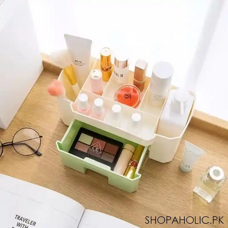 desktop makeup box image4