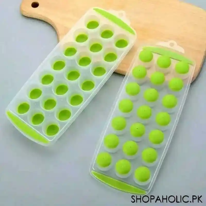 easy pop silicone base ice cube tray image3