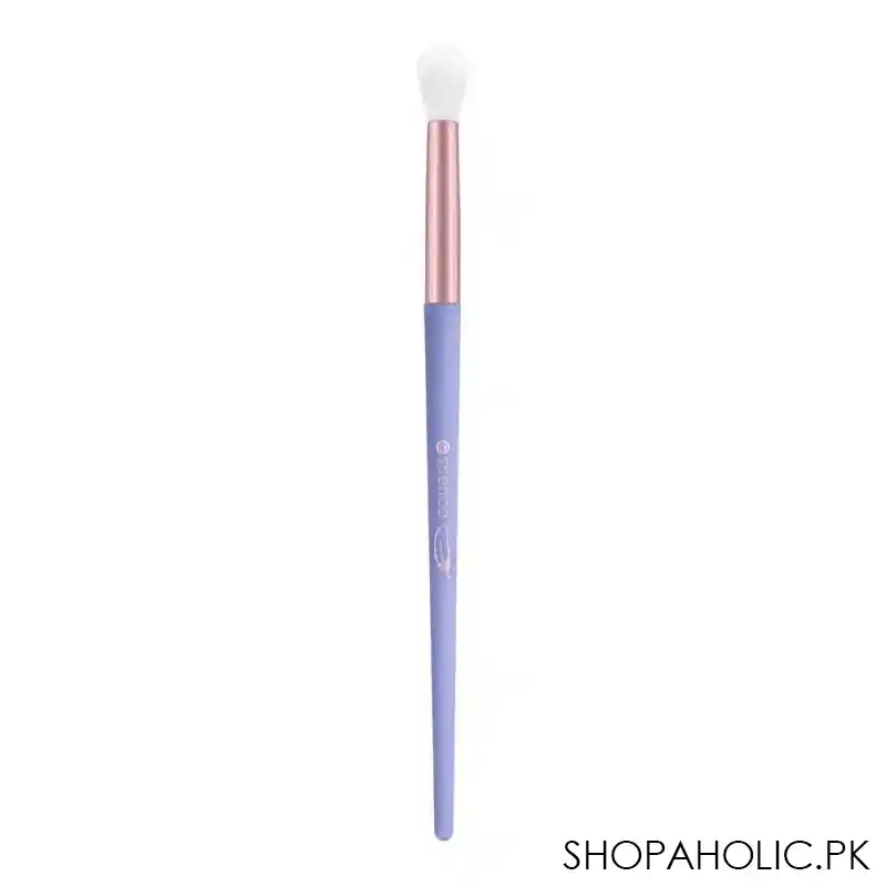 essence fluffy dreams eye shadow blender brush main image