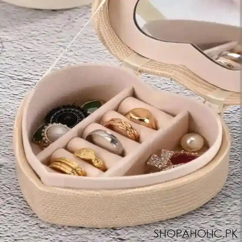 faux leather heart jewelry box with mirror image4