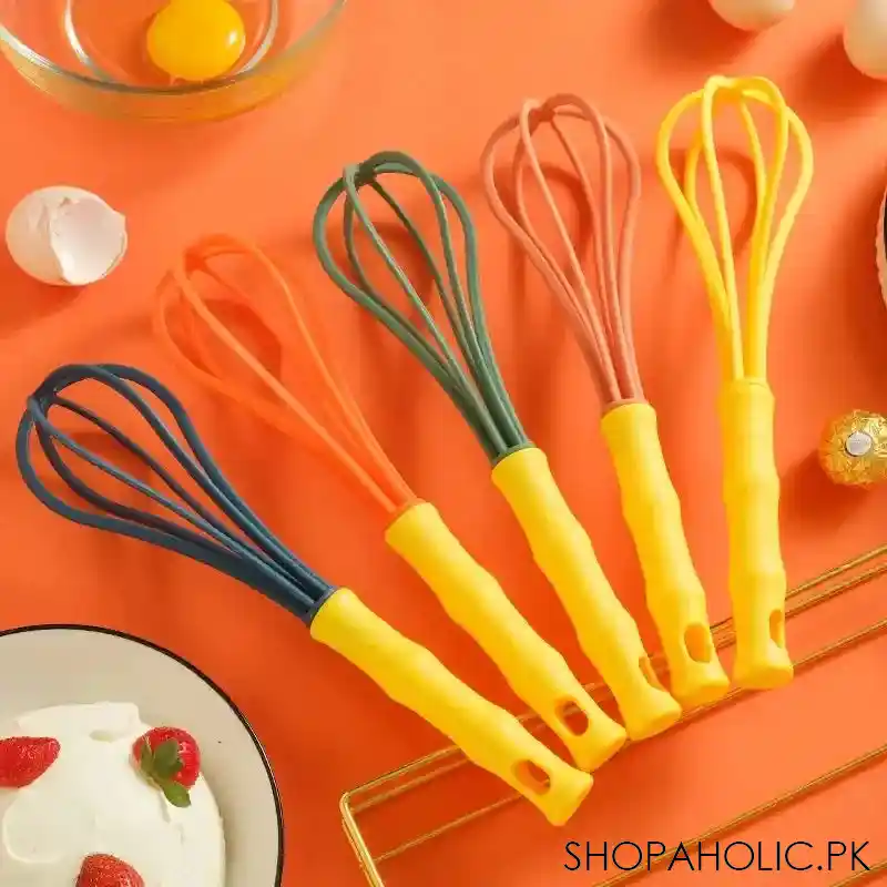 handheld manual egg beater image4