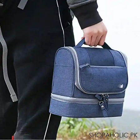 hanging travel bag main image