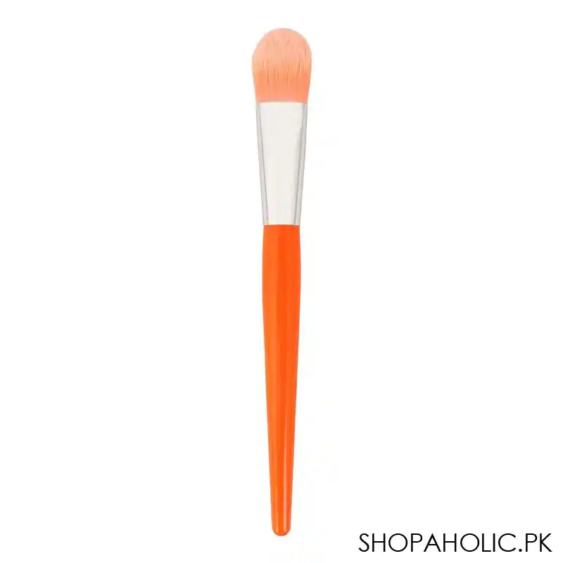 Makeup Revolution Base Flat Foundation Brush - Main Image