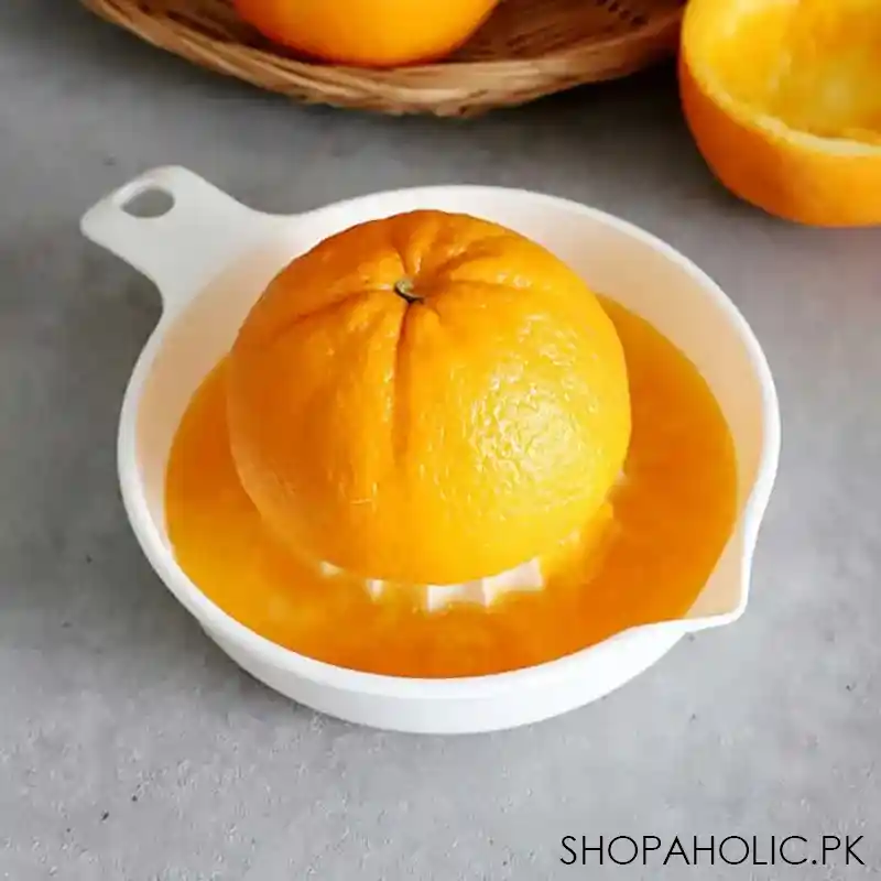 manual fruit press squeezer orange juicer image5
