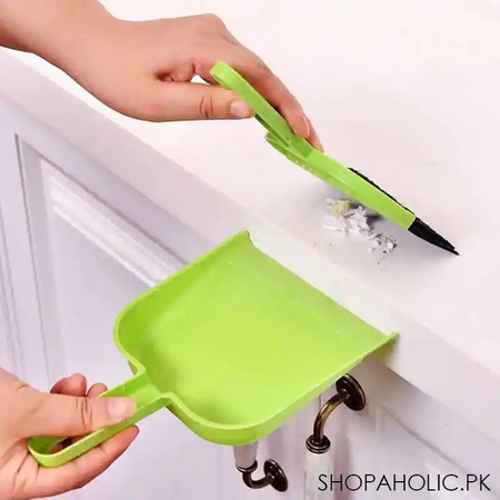 mini dustpan with cleaning brush image4