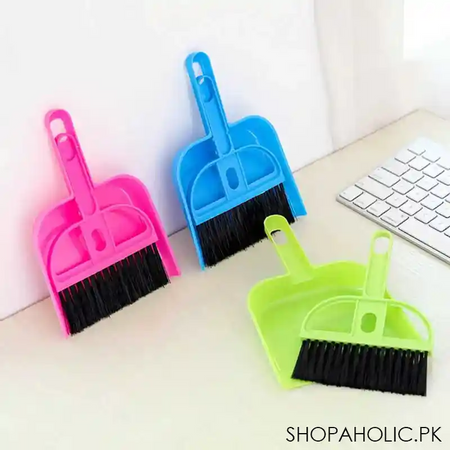 mini dustpan with cleaning brush image5