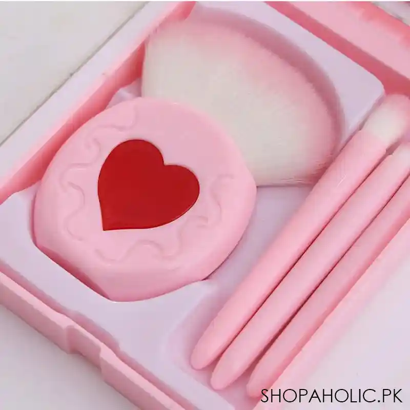 mini heart makeup brush set image3