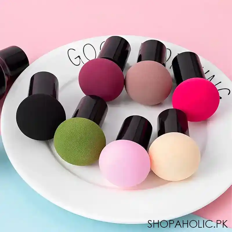 mushroom shape makeup blender image3