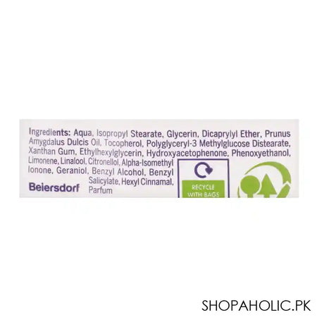 Nivea Biodegradable Face-Eyes-Lips Dry Skin Cleansing Wipes, Removes Even Waterproof Makeup, 25-Pack - Image 3