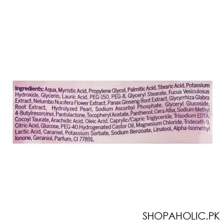 Nivea Natural Glow Even Tone Complex & Vitamin C Face Wash, 100ml - Image 3
