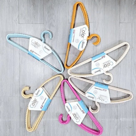 Premium Pure Plastic Hangers – 6 Pack main image