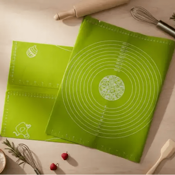 Silicone Baking Mat with Measurements main image