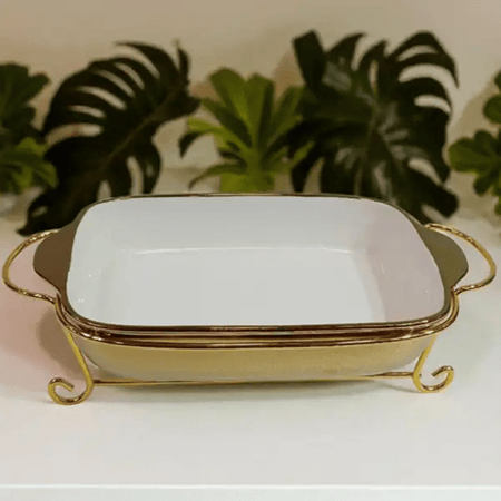 Gilded Manor Roasting Dish main image