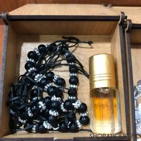 ramadan kareem gift box image2