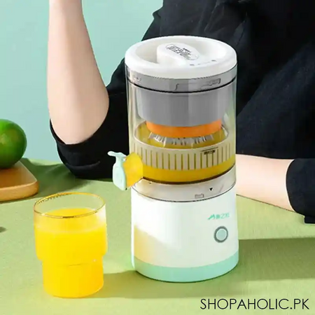 rechargeable portable citrus juicer image2