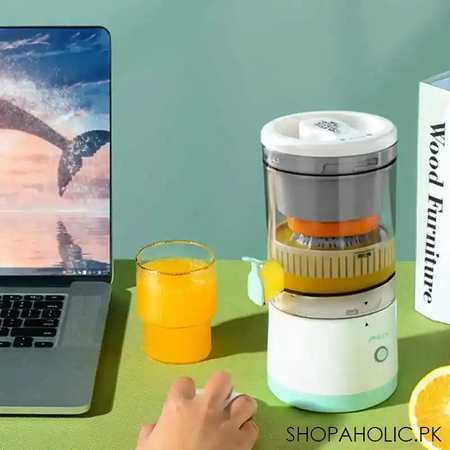 rechargeable portable citrus juicer image3