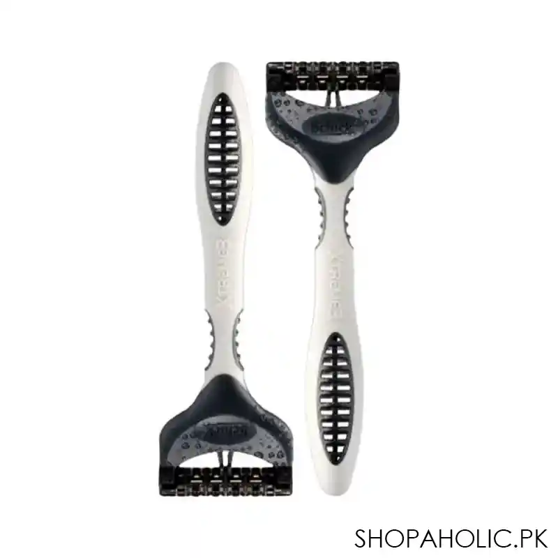 schick xtreme 3 sensitive close & comfortable disposable razor, 4 count main image