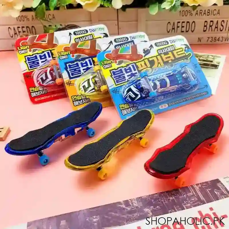 set of 2 mini finger skateboard image4
