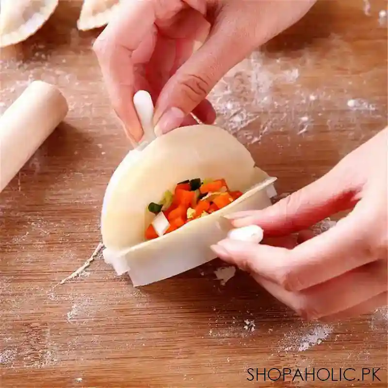Dumpling Hand Roling Pin Buy (Set of 3) Dumpling Mold And Wooden Rolling Pin Pakistan ...