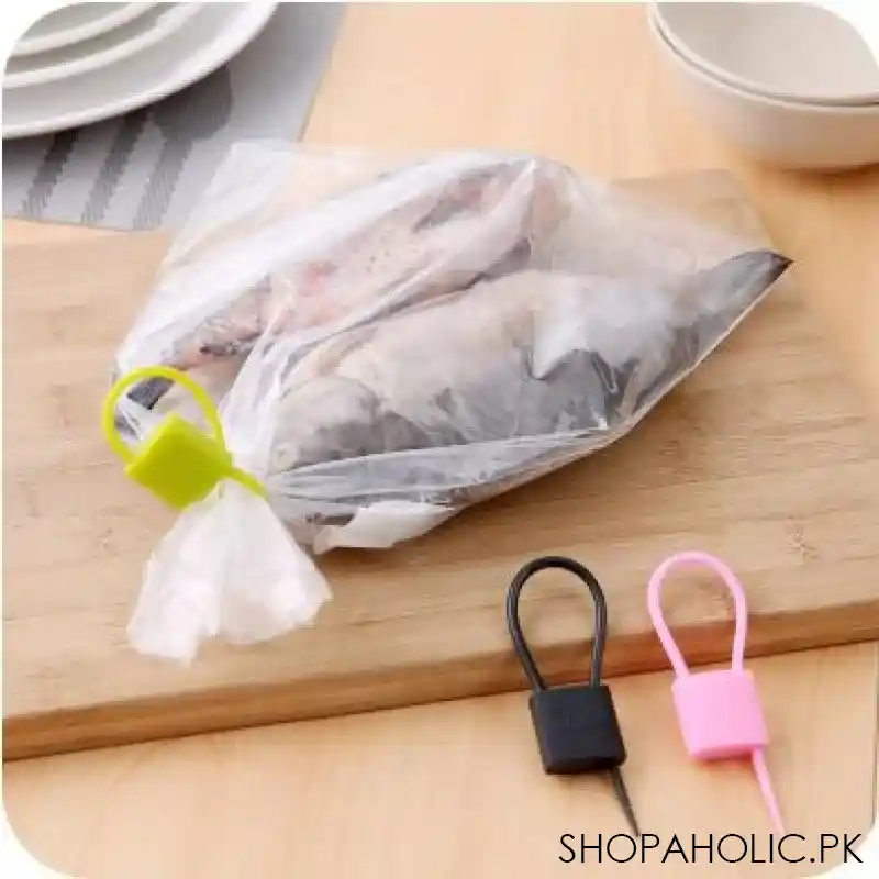 set of 3 lock shaped silicon cable tie image2