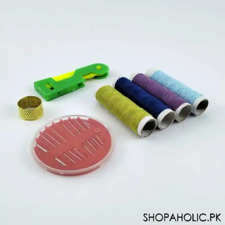 sewing kit card packing image3