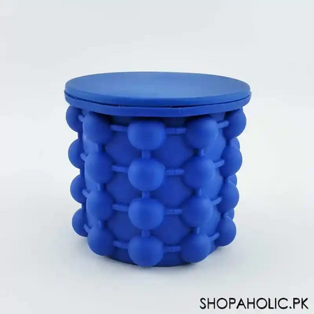 silicone portable ice cube bucket with lid main image