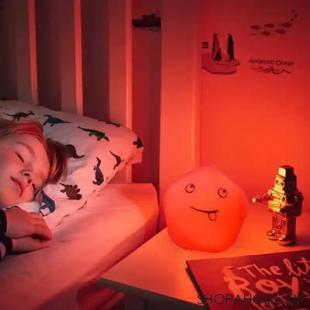 smiling baby night light main image