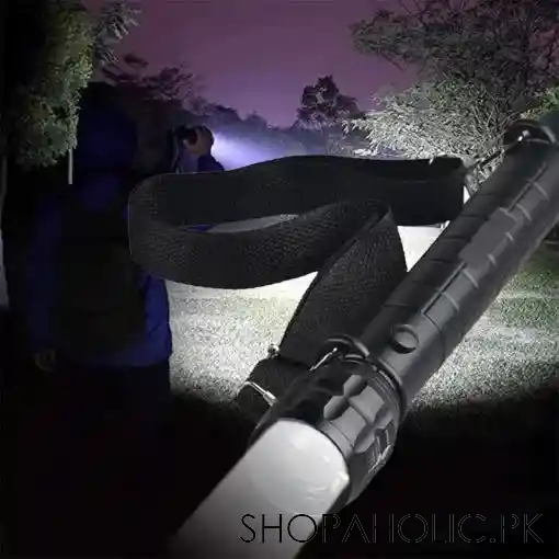 strong light flashlight image3