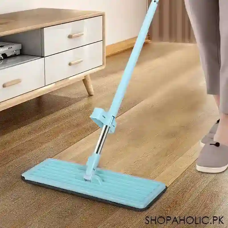 telescopic flat squeeze mop with double microfiber pad main image