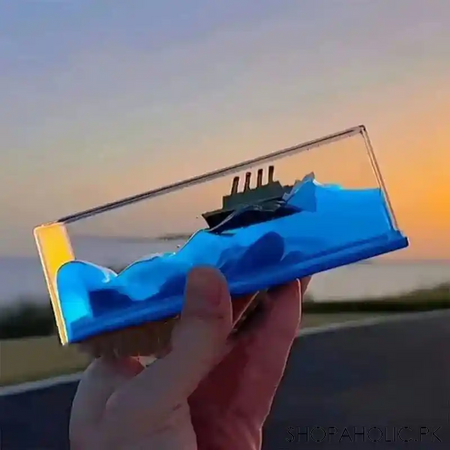 titanic floating ship image4