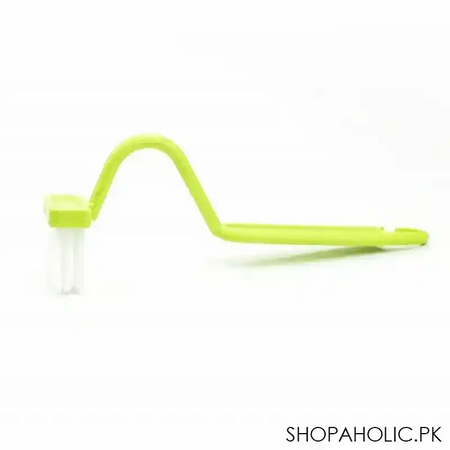 toilet cleaning curved brush main image