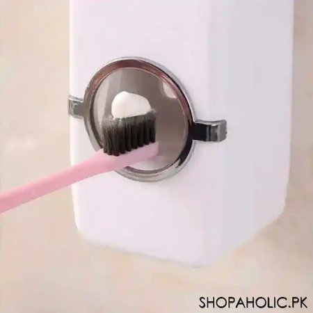 toothpaste dispenser 4 Final