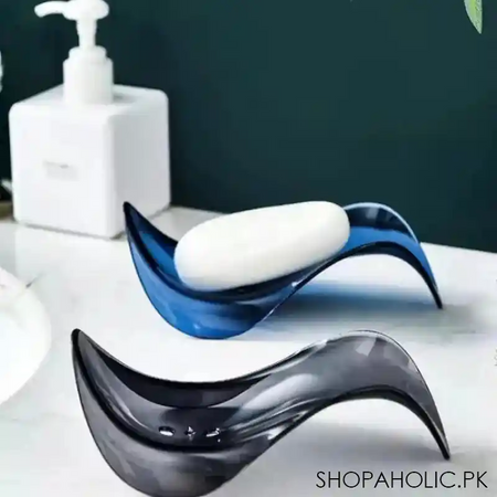transparent wave shaped soap holder image3