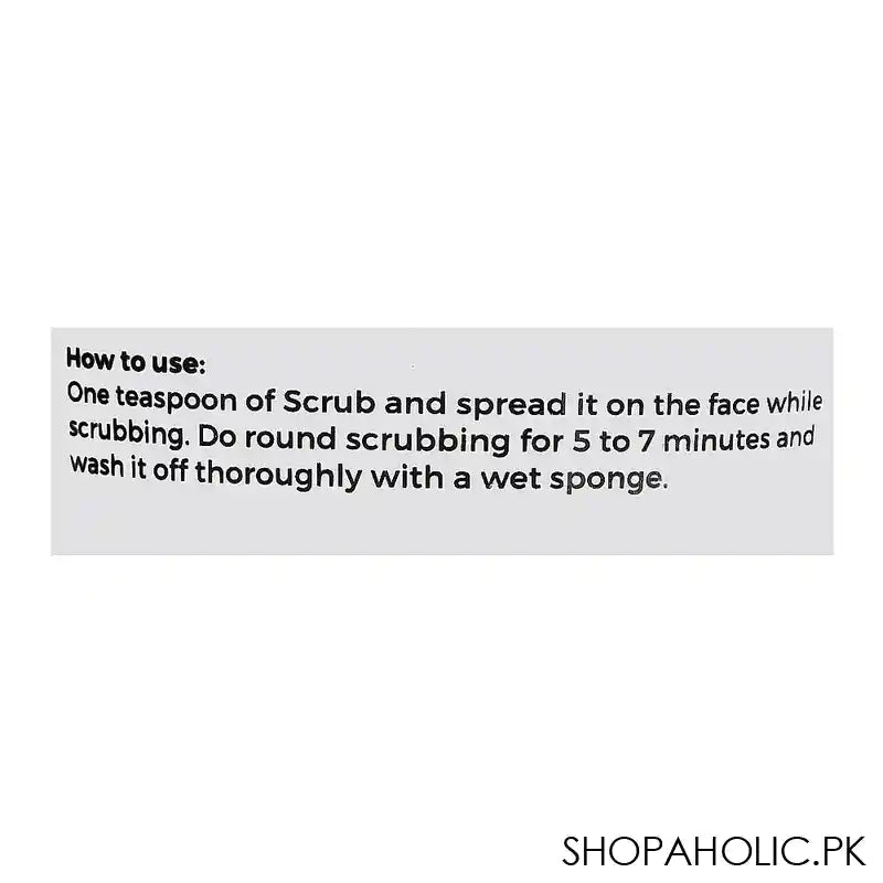 Truly Komal Brightening & Glow Exfoliating Scrub, 250ml - Image 3