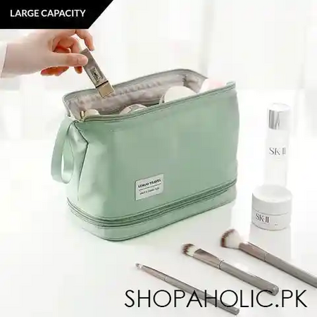 ultimate makeup travel pouch image2