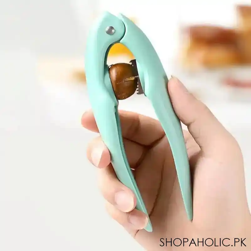 walnut and chestnut cracker tool image4