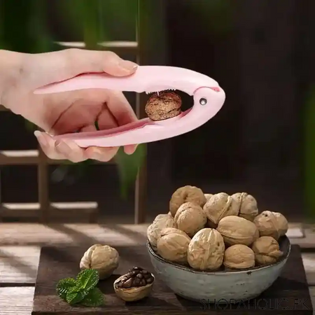 walnut and chestnut cracker tool main image
