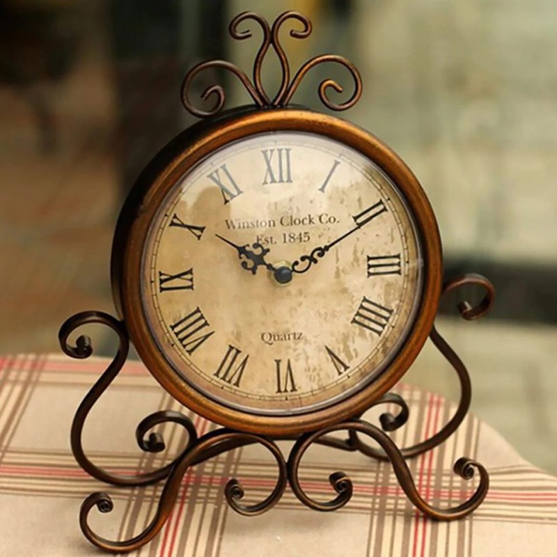 Wingston Table Clock