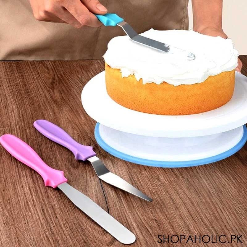 Buy DEETTO Cake Decorating Stand with 12 Piece Cake Decorating Nozzles Set  with 3pcs Scraper,8 Measuring Cups,Silicone Spatula and Brush Set,3-in-1  Multi-Cake Icing Spatula Knife with Smoother (Style-102) Online at Best  Prices