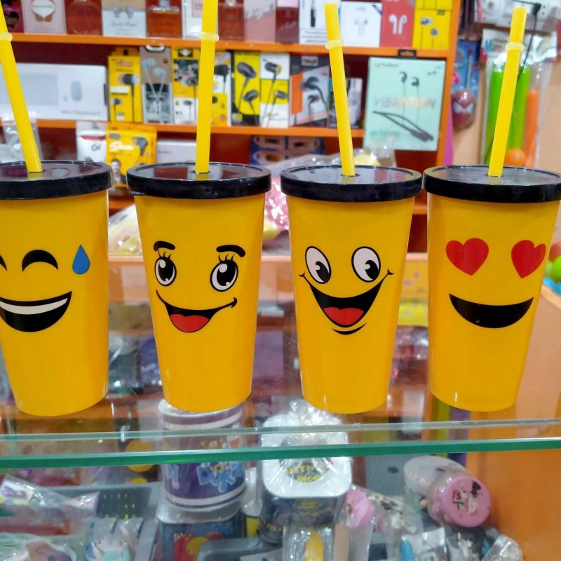 Cute Emoji Straw drinking Glass for Kids
