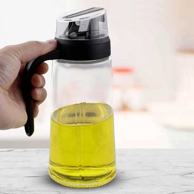 Auto Flip Oil Bottle Dispenser with Handle - 630ml