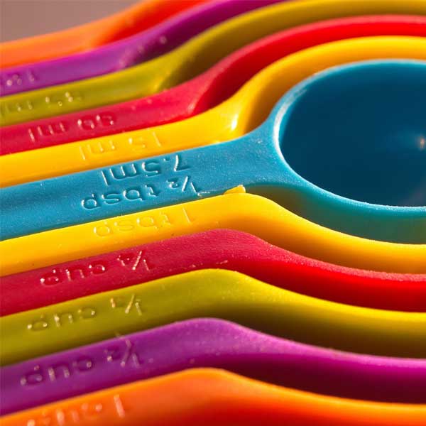 Set of 6 (One Dollar Deal) Plastic Measuring Cup Spoon
